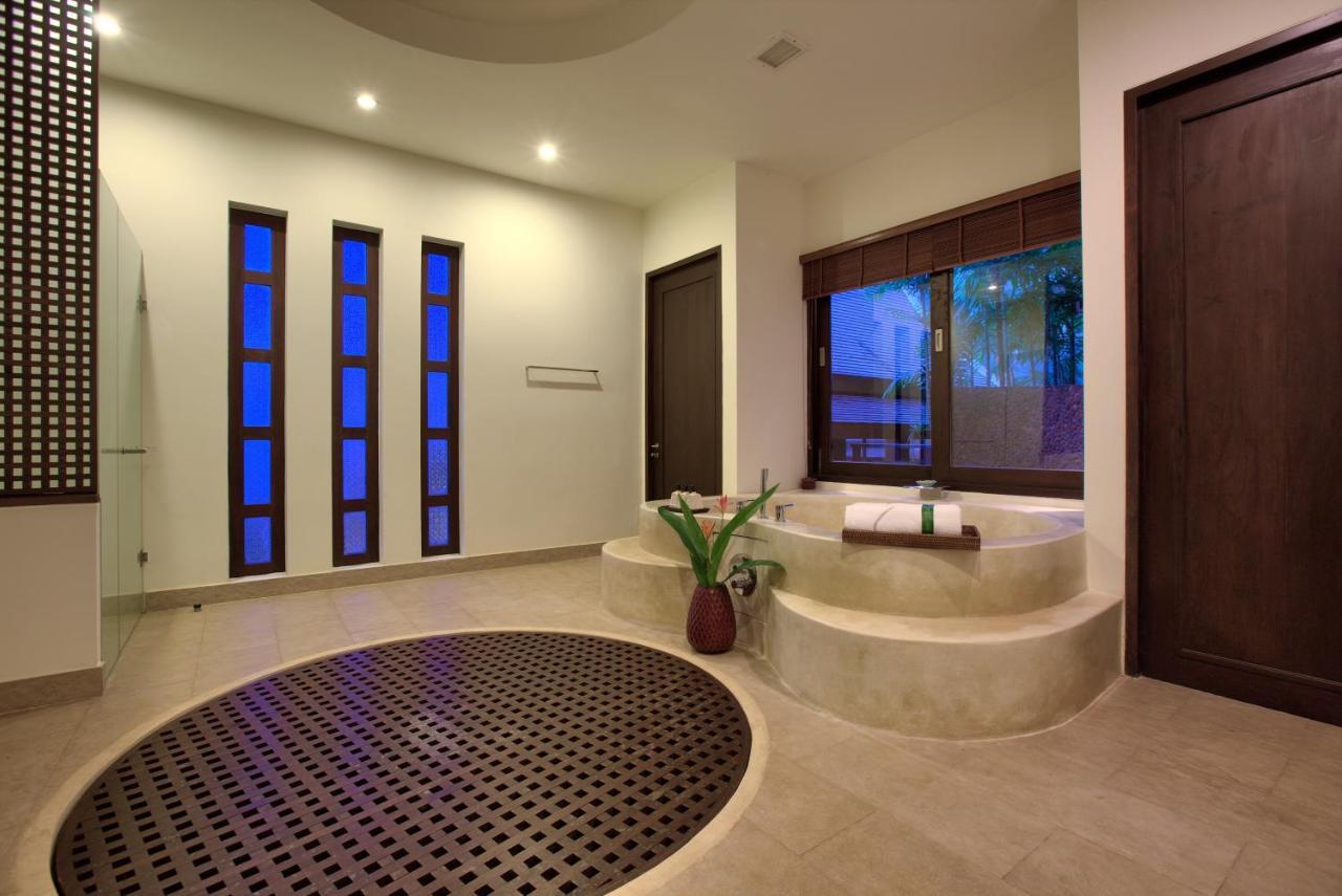 Villa Dhevatara Cove Lipa Noi Esterno foto